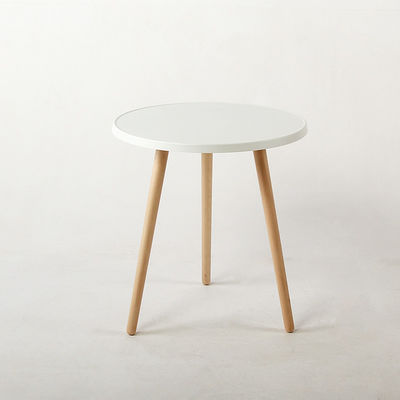 Holz- und Stahlkaffeetafel Die perfekte Ergänzung zu Ihrem modernen Wohnzimmer