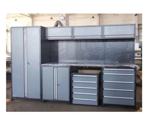 Professionelles Werkzeugschrank aus kaltgewalztem Stahl mit mehreren Schubladen und Hang-Pegboard